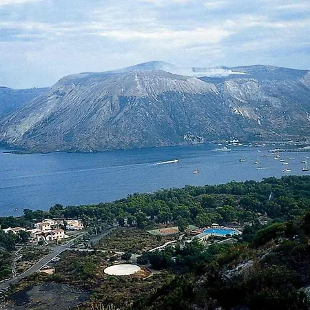 Vulcano Mare Aparthotel *